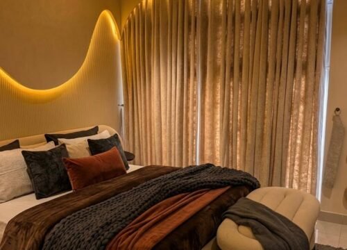 Icòn | 1 BHK | Self Check-In | Gulberg | MM Alam